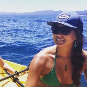 Meet your Posher, Casey